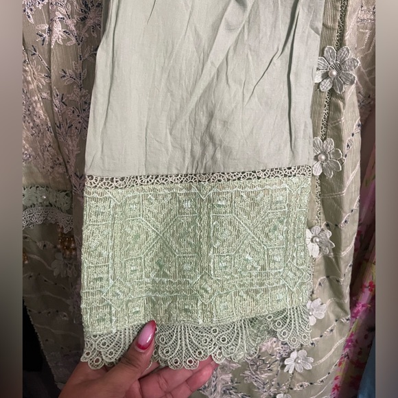 Sage green Pakistani outfit - Picture 4 of 12